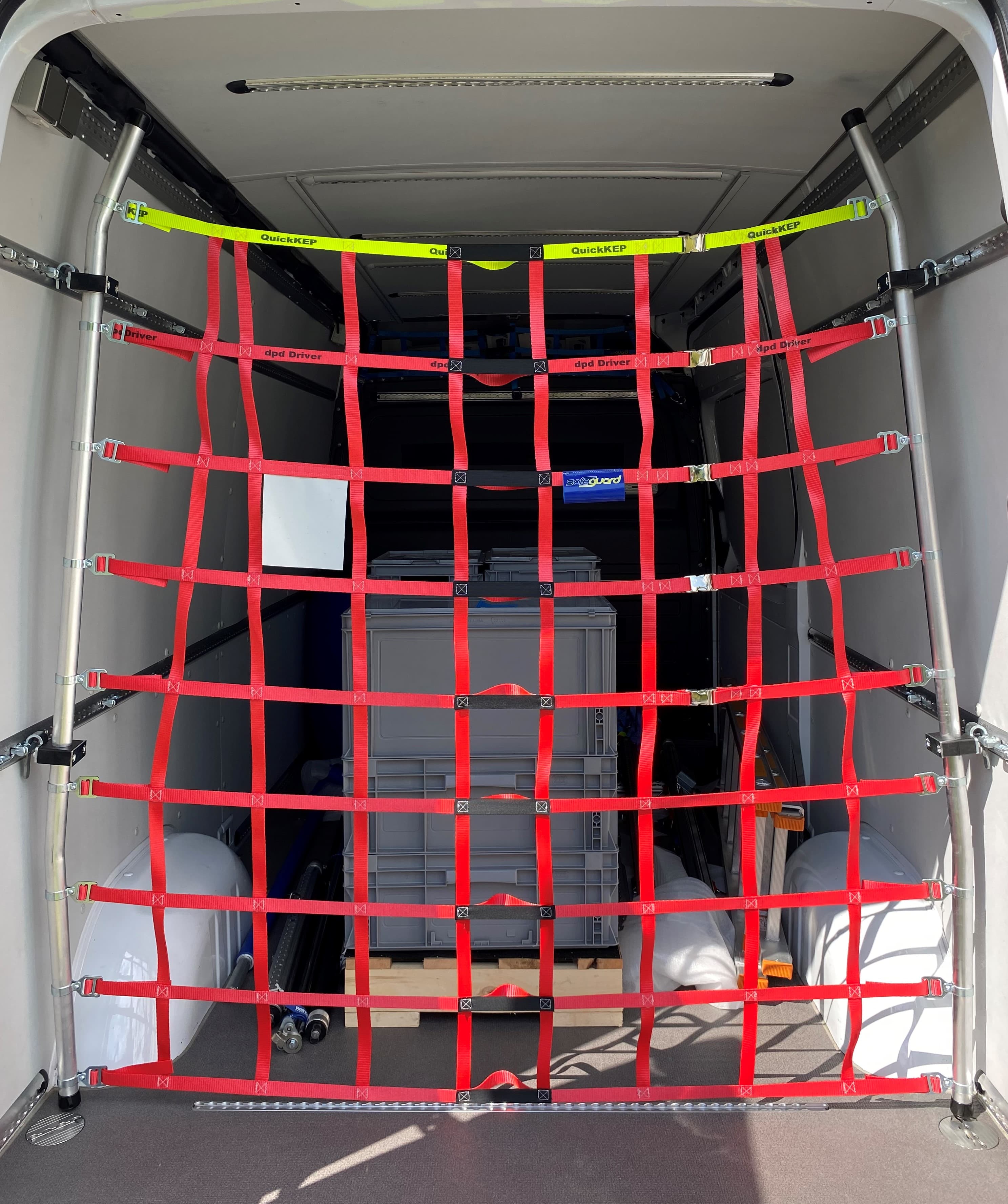 Teretna mreža i stupovi
