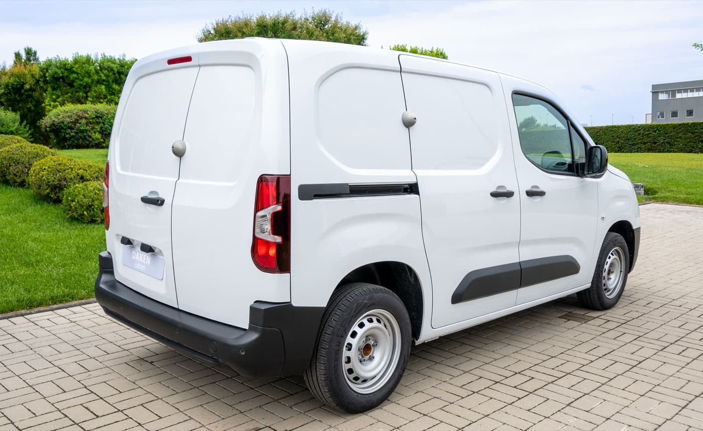 Saturn Go ugrađen na kombi